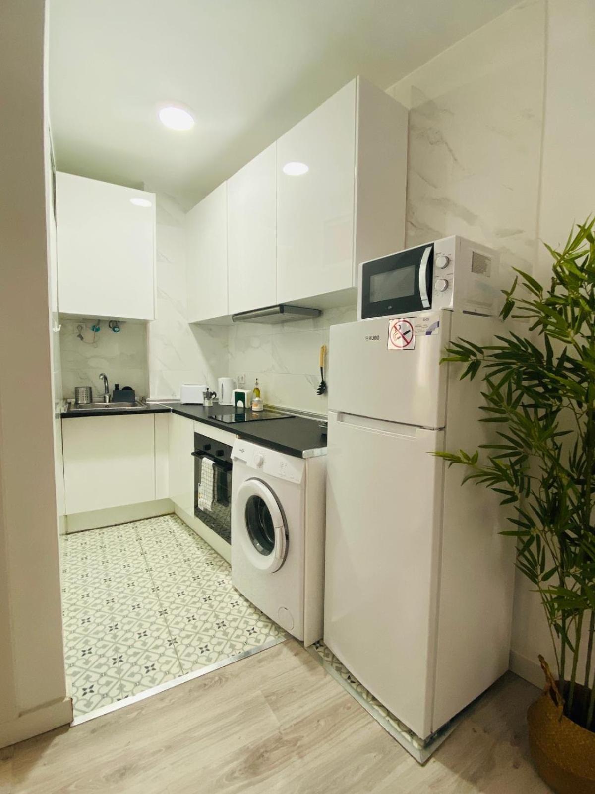 Nuevo En Bravo Murillo Appartement *